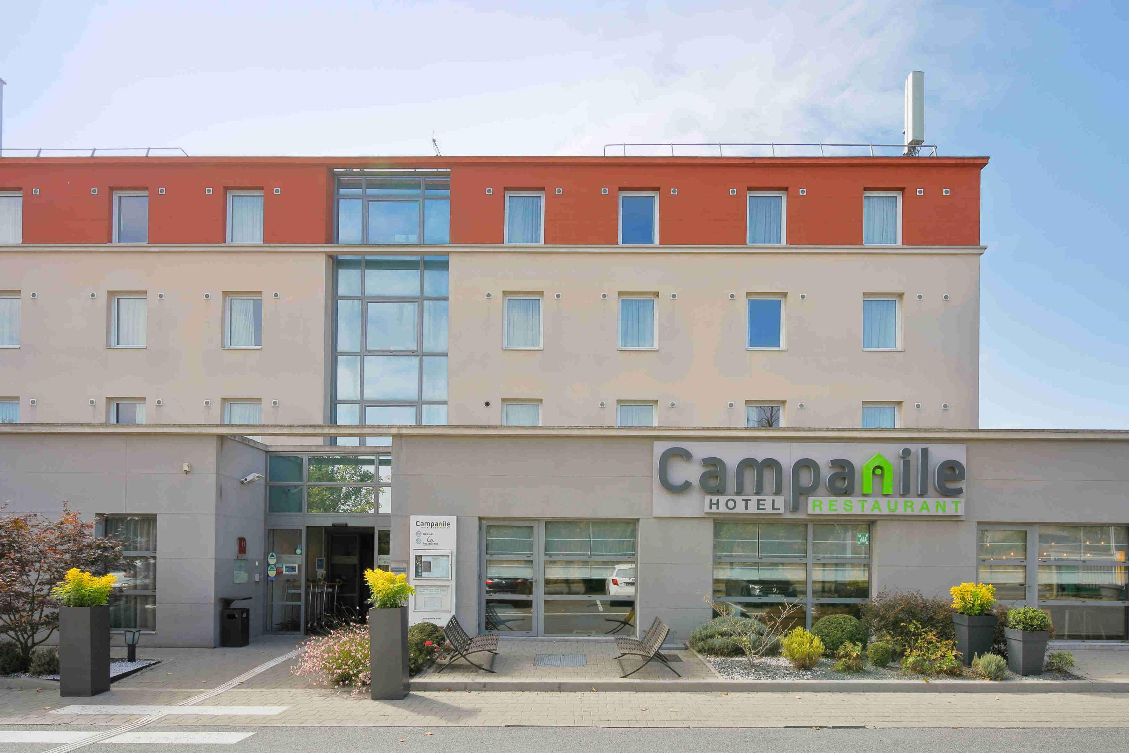 Hotel Campanile Roissy - Aeroport Cdg - Le Mesnil Amelot Exterior foto